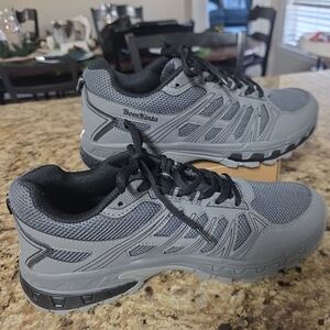 NEW BOMKINTA hiking Walking Shoes men's Size 10/42 Gray/Black